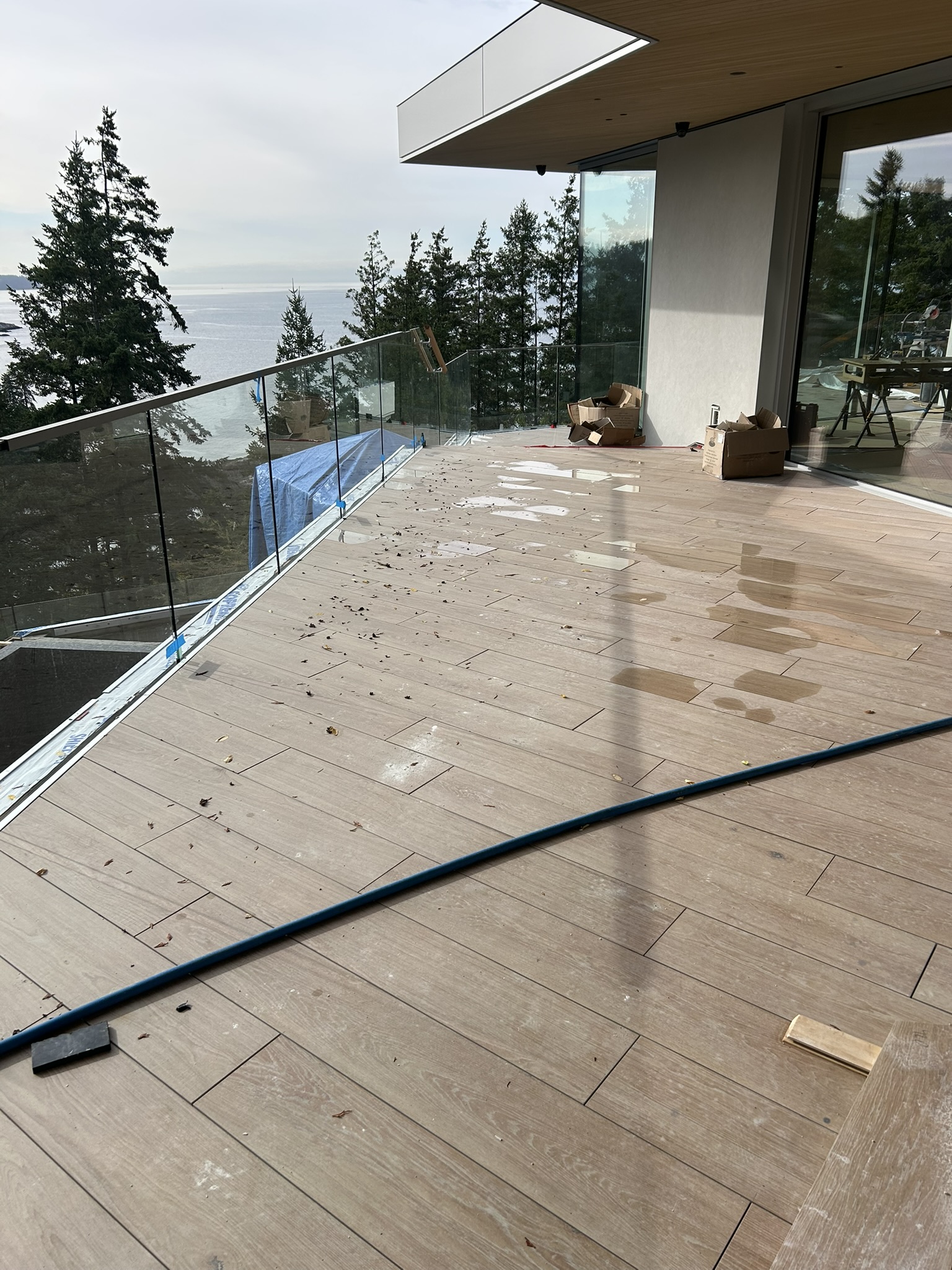 Ocean view terrace wood-look tile deck
