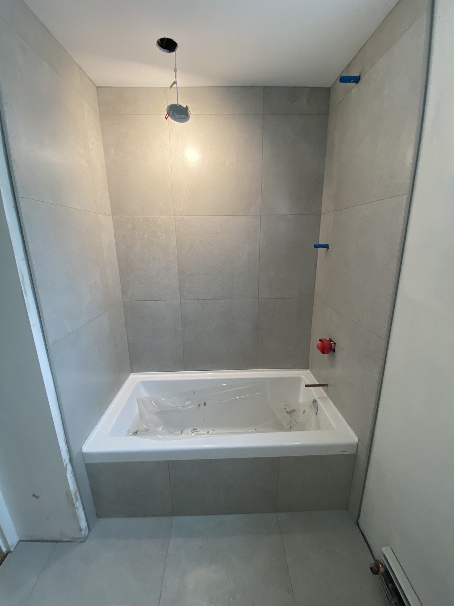 Grey large format tub surround